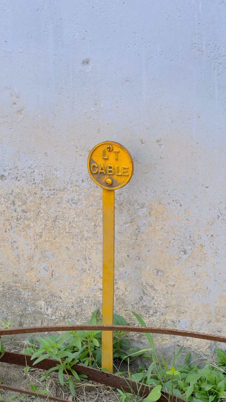 OFC cable route marker post